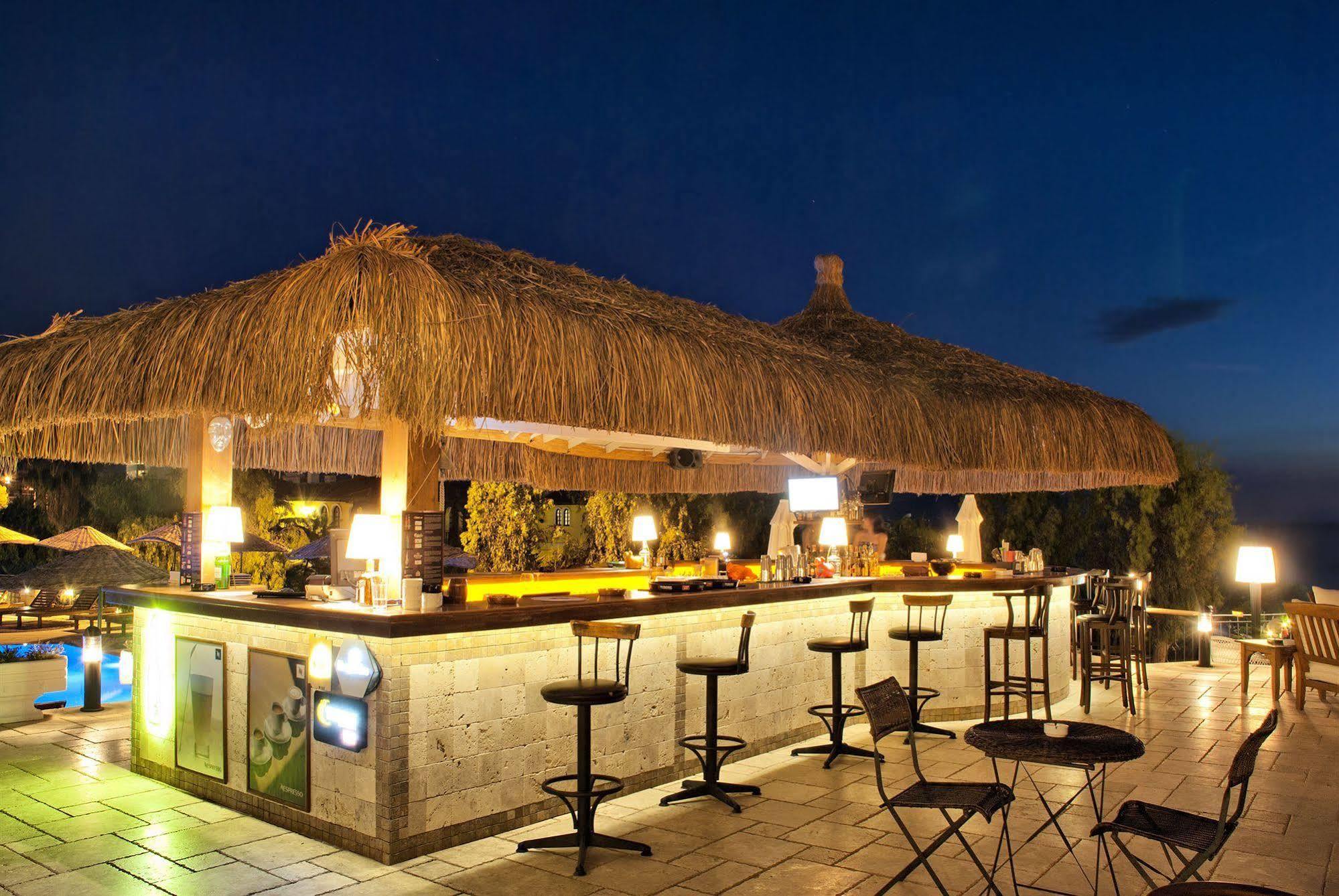 Hotel Carina Kusadasi Exterior photo